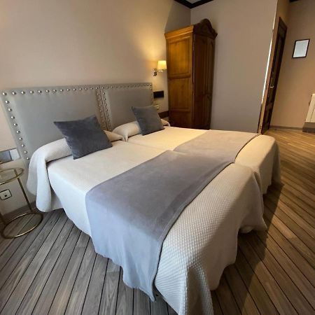 Hotel Los Molinos Llanes Bagian luar foto