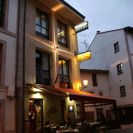 Hotel Los Molinos Llanes Bagian luar foto