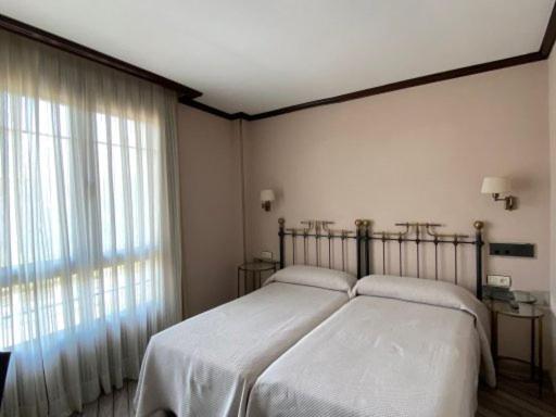 Hotel Los Molinos Llanes Bagian luar foto